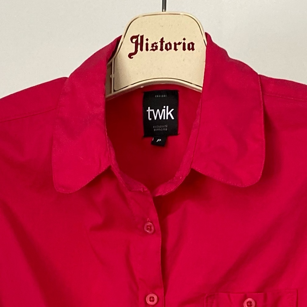 Two blouse - Picture 3 of 4